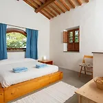 Caporlese Large Private Pool Wifi Terni