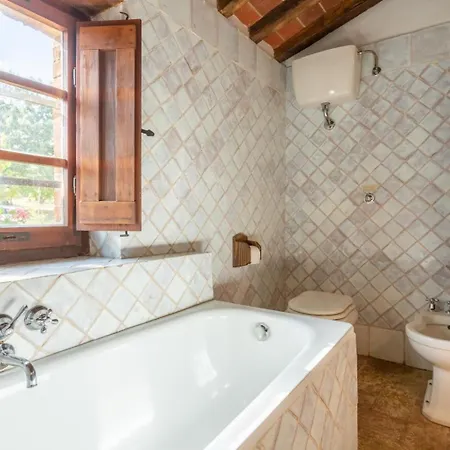 Caporlese Villa *