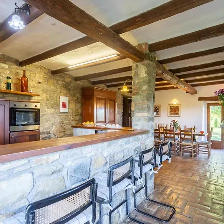 Caporlese Large Private Pool Wifi Вилла