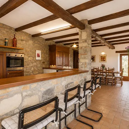 Caporlese Large Private Pool Wifi Villa *