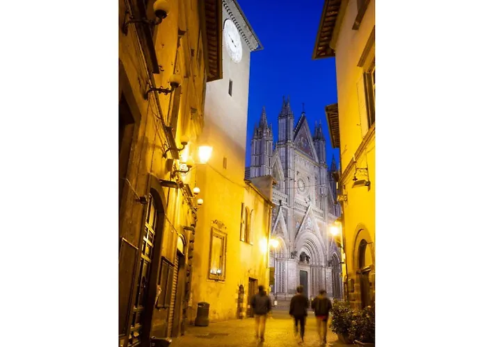 Caporlese Large Private Pool Wifi * Terni