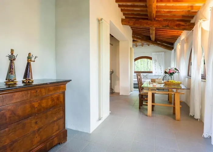 Caporlese Large Private Pool Wifi Villa