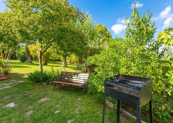 Caporlese Large Private Pool Wifi