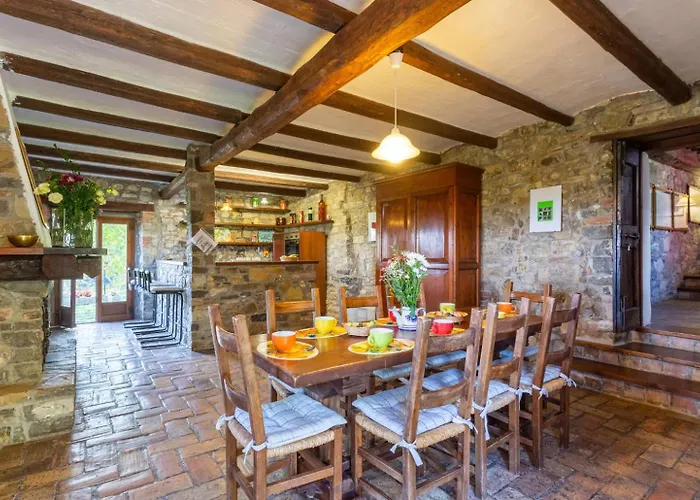 Caporlese Large Private Pool Wifi Villa